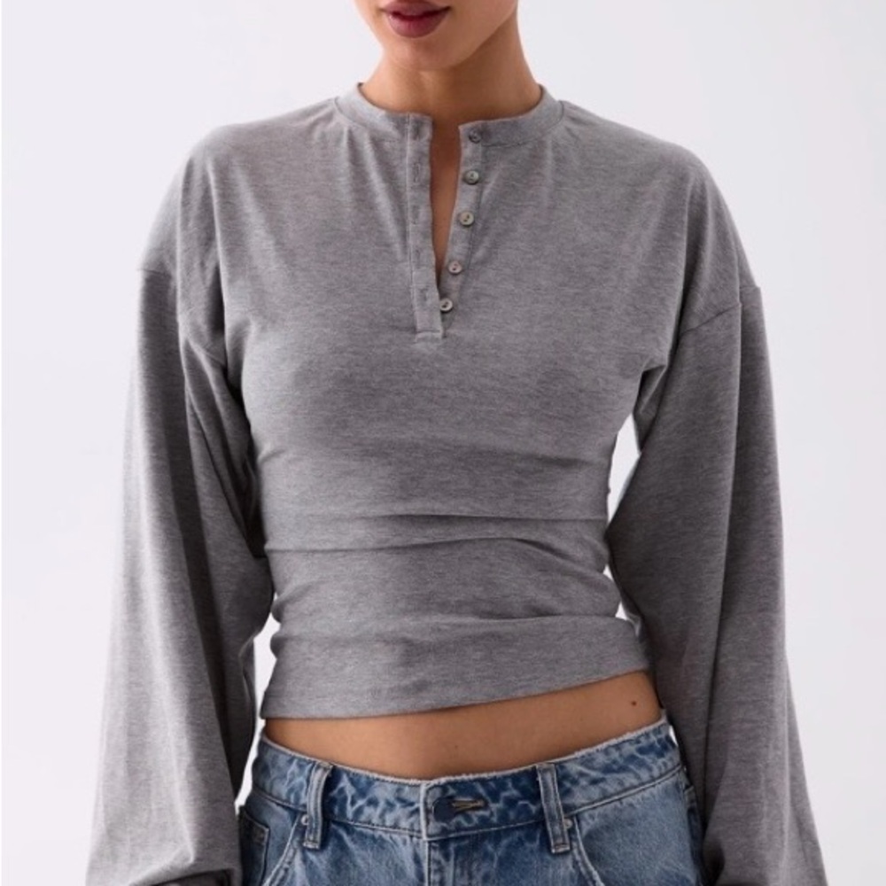 Amelie Top-Grey by: Style addict